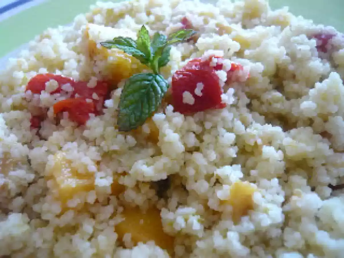 Ensalada de cuscús y mango con menta