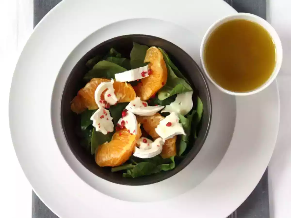 Ensalada de espinacas y queso