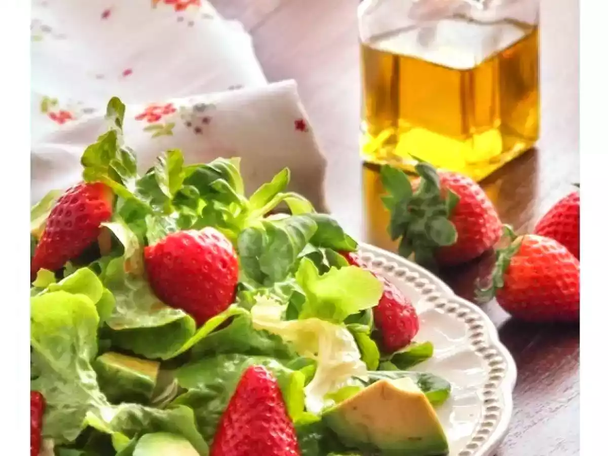 Ensalada de fresones con aguacate