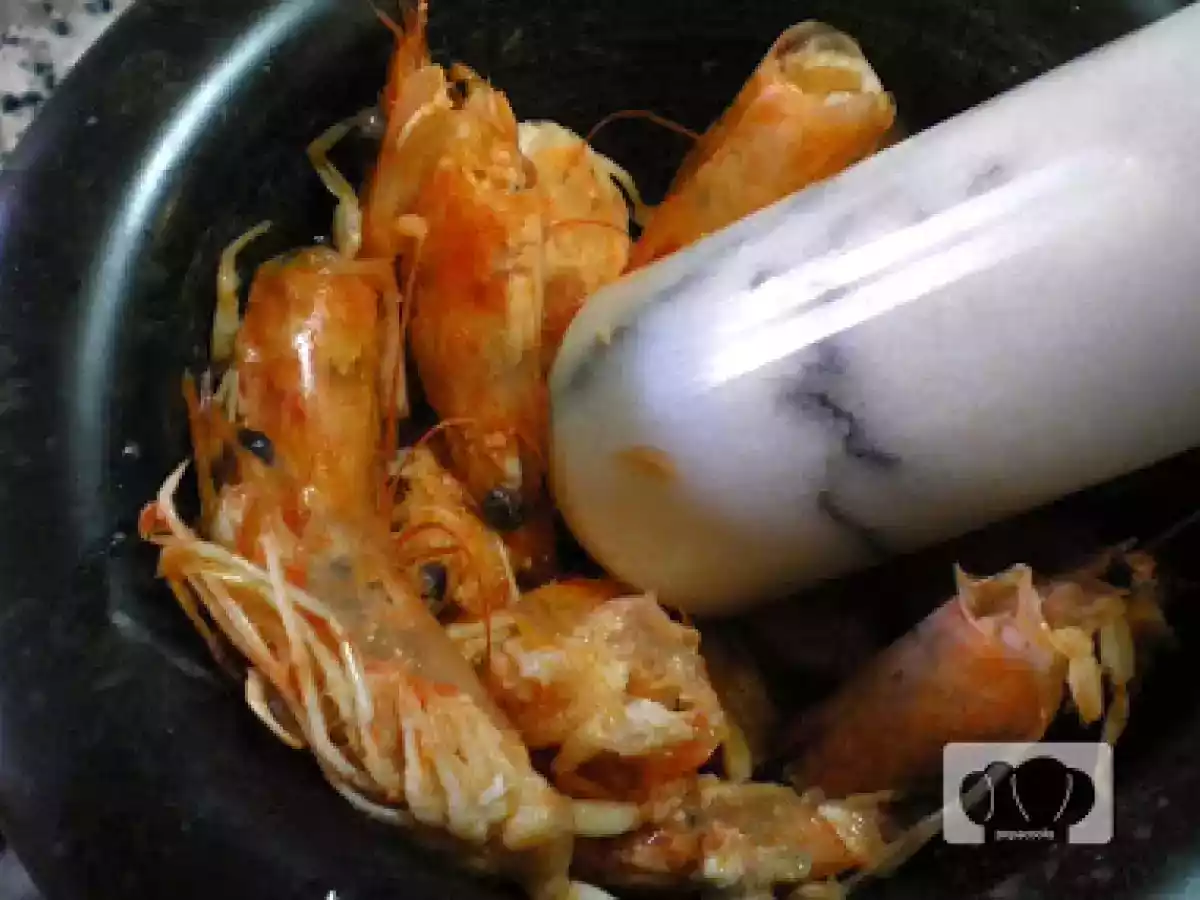 Ensalada de garbanzos con langostinos - foto 5