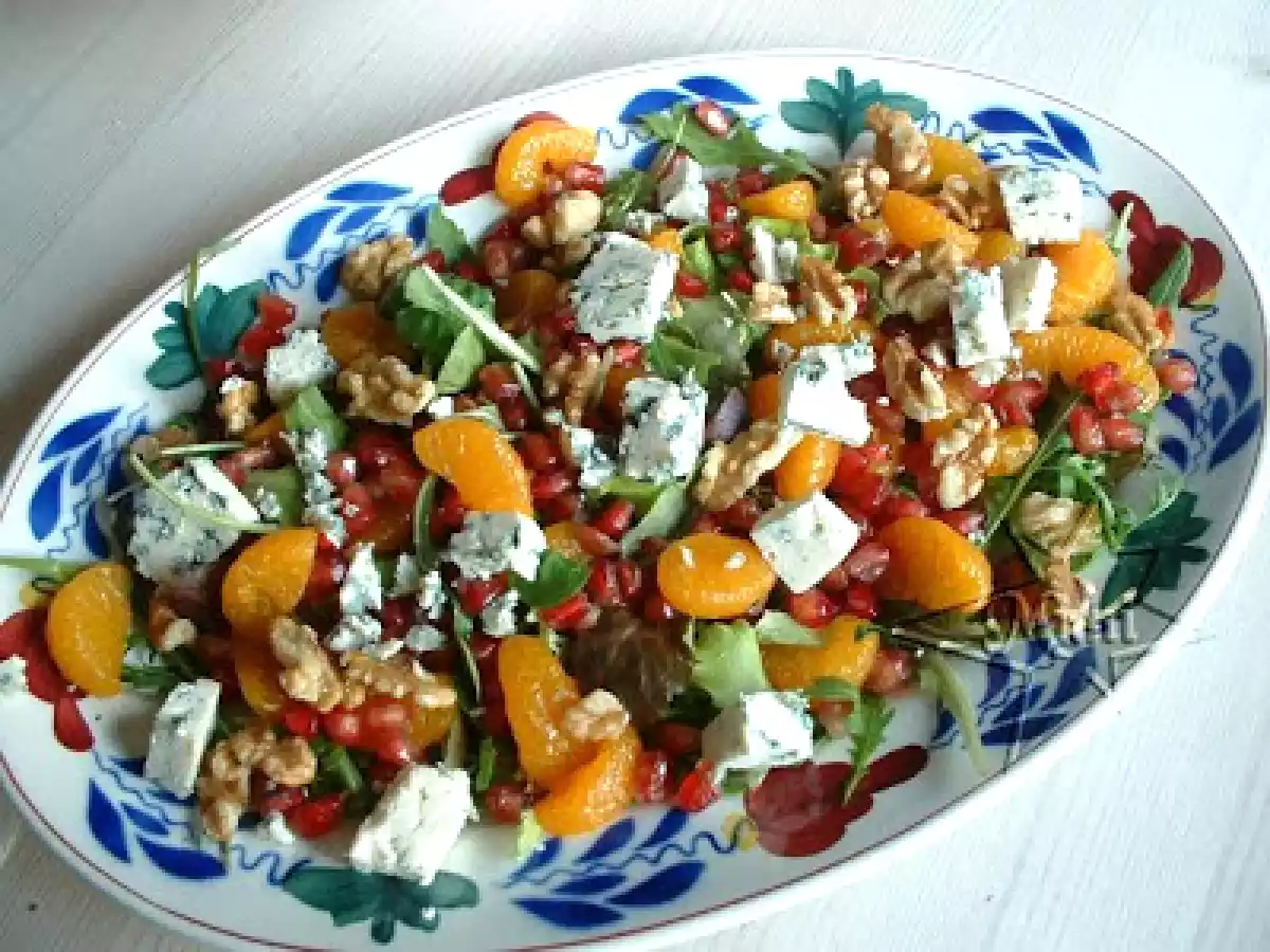Ensalada de granada y queso azul