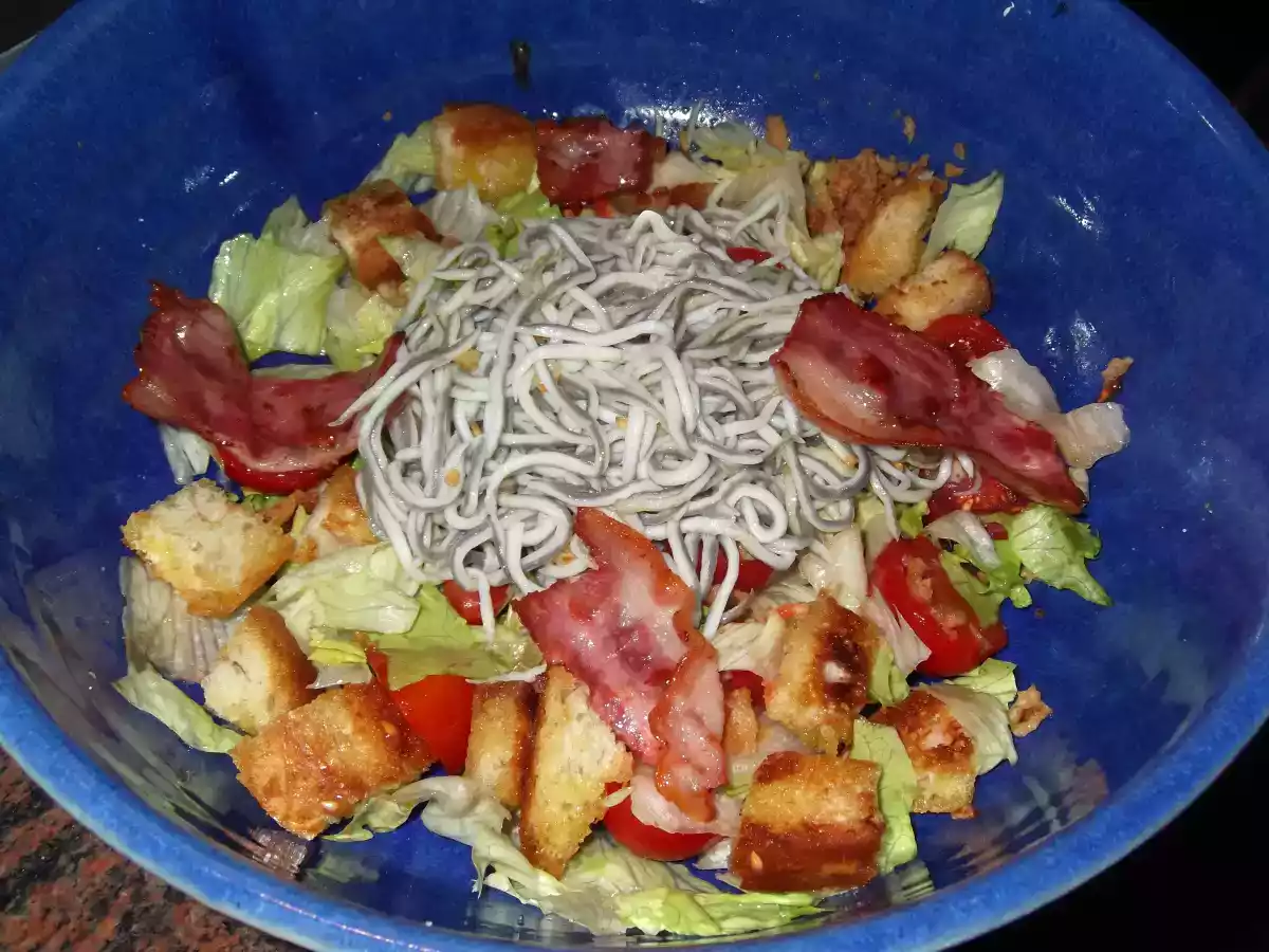 Ensalada de gulas