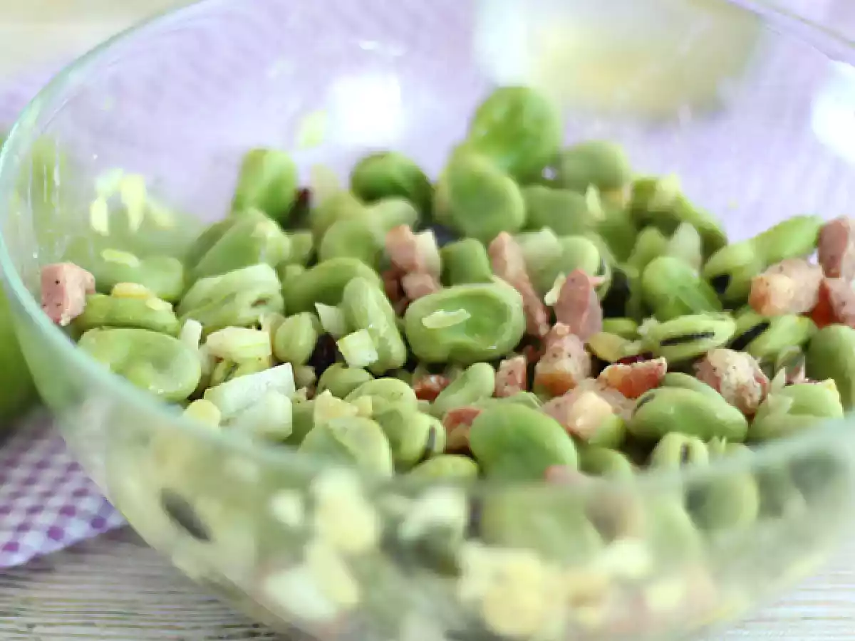 Ensalada de habas y bacon - foto 2