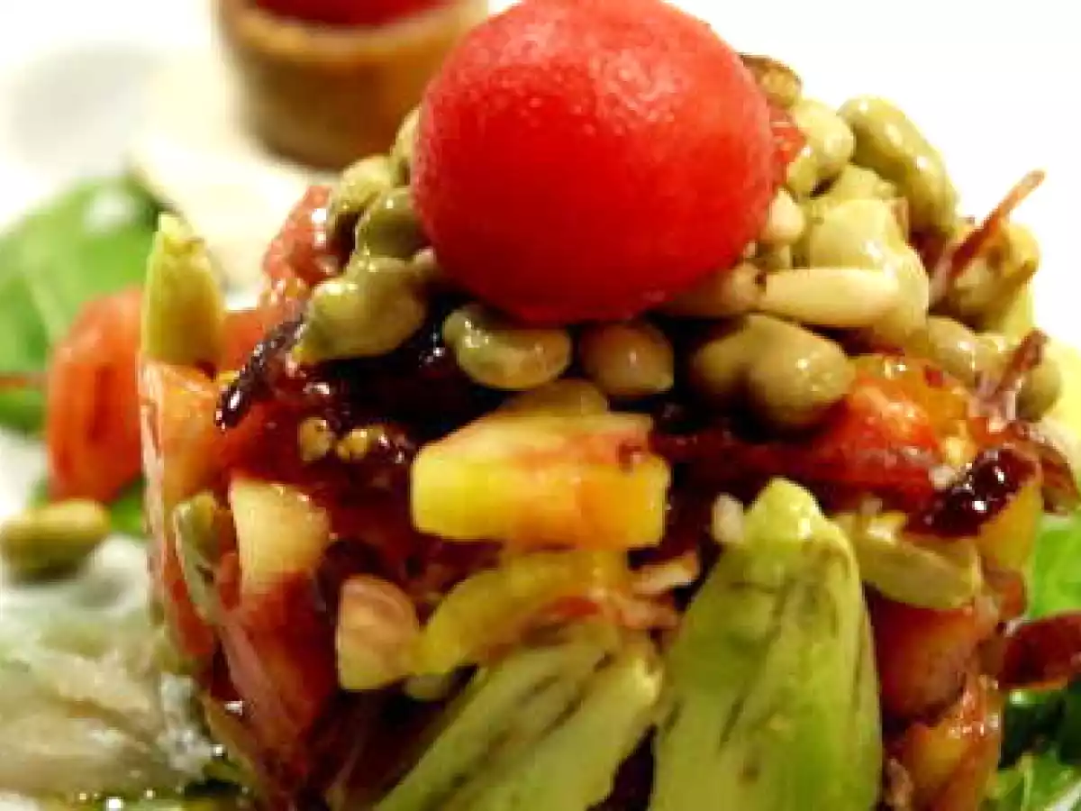 Ensalada de habitas con virutas de jamón - foto 2