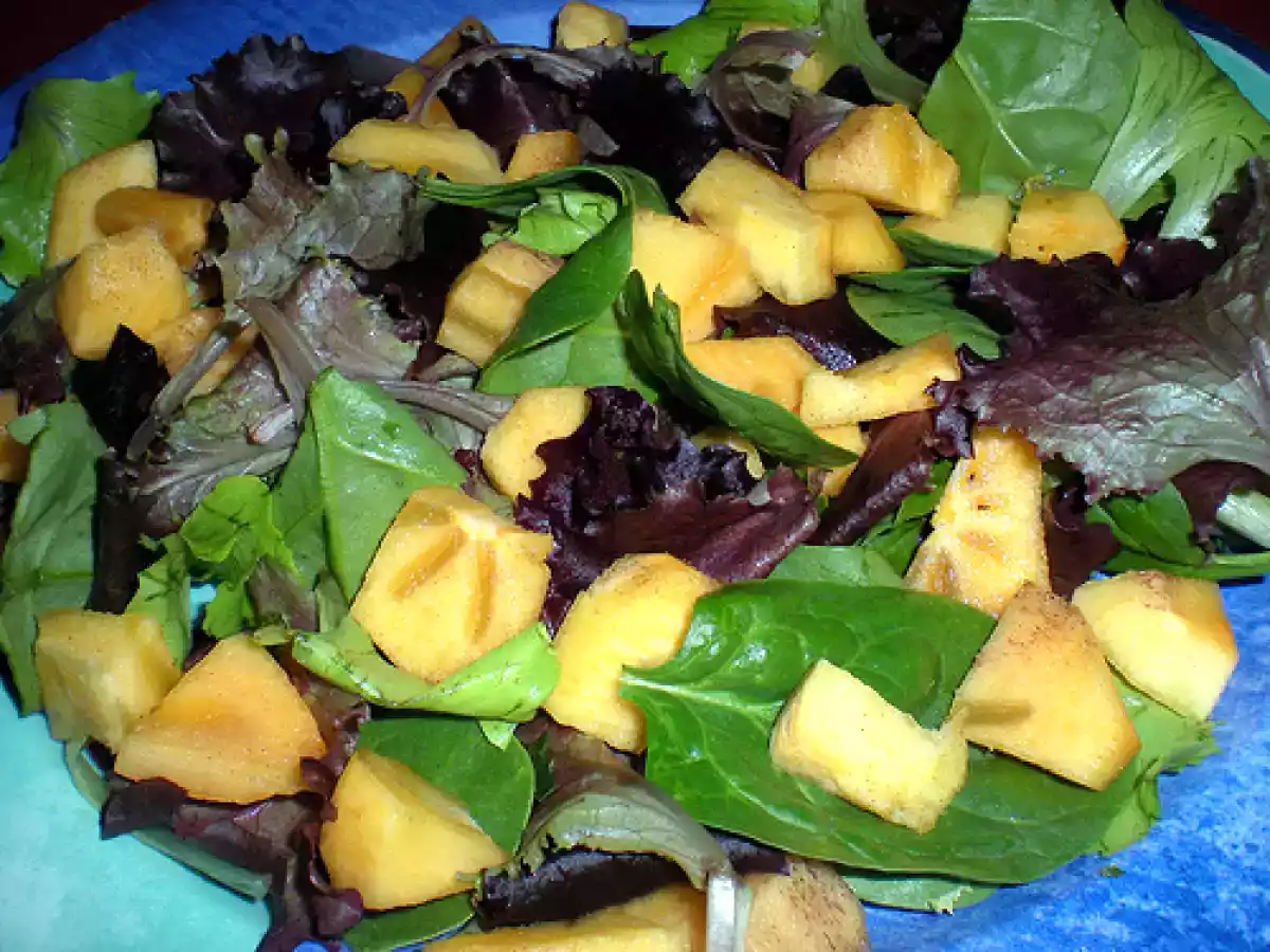 Ensalada de kakis y queso - foto 3