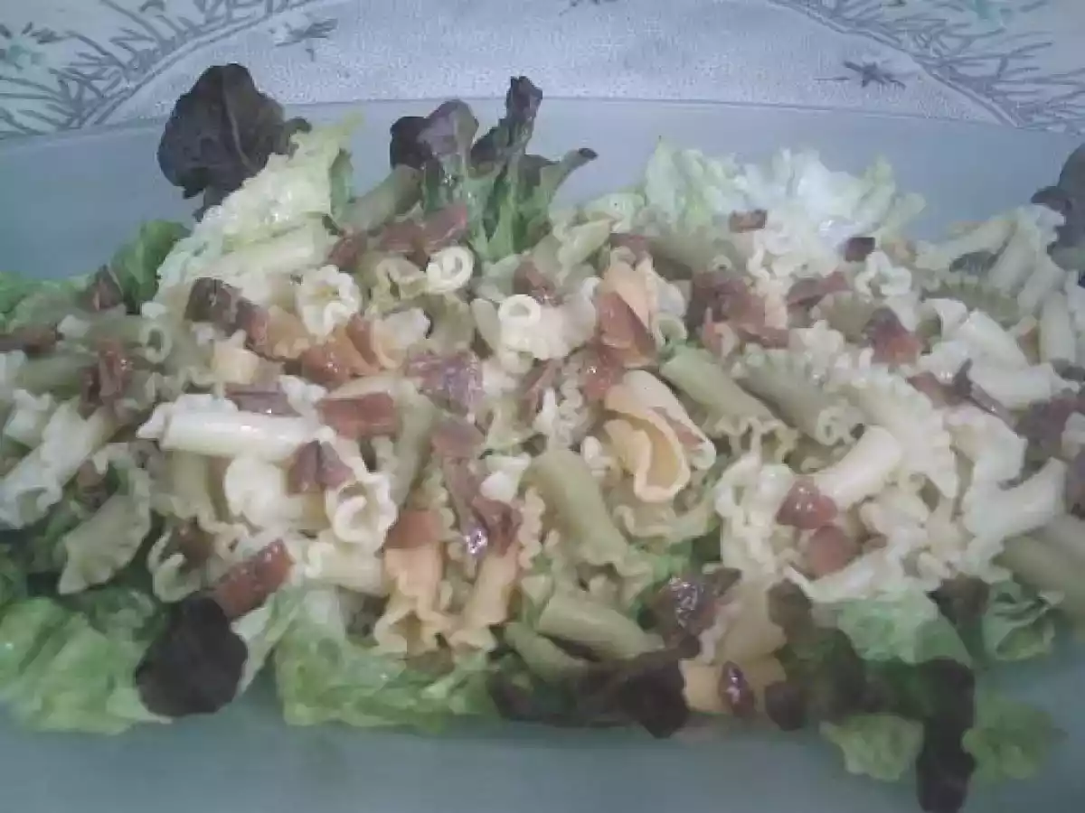 Ensalada de pasta fría con mango y Anchoas - foto 2