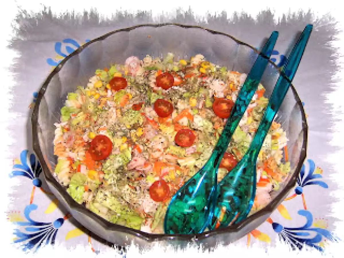 ENSALADA DE PASTA Y MARISCO