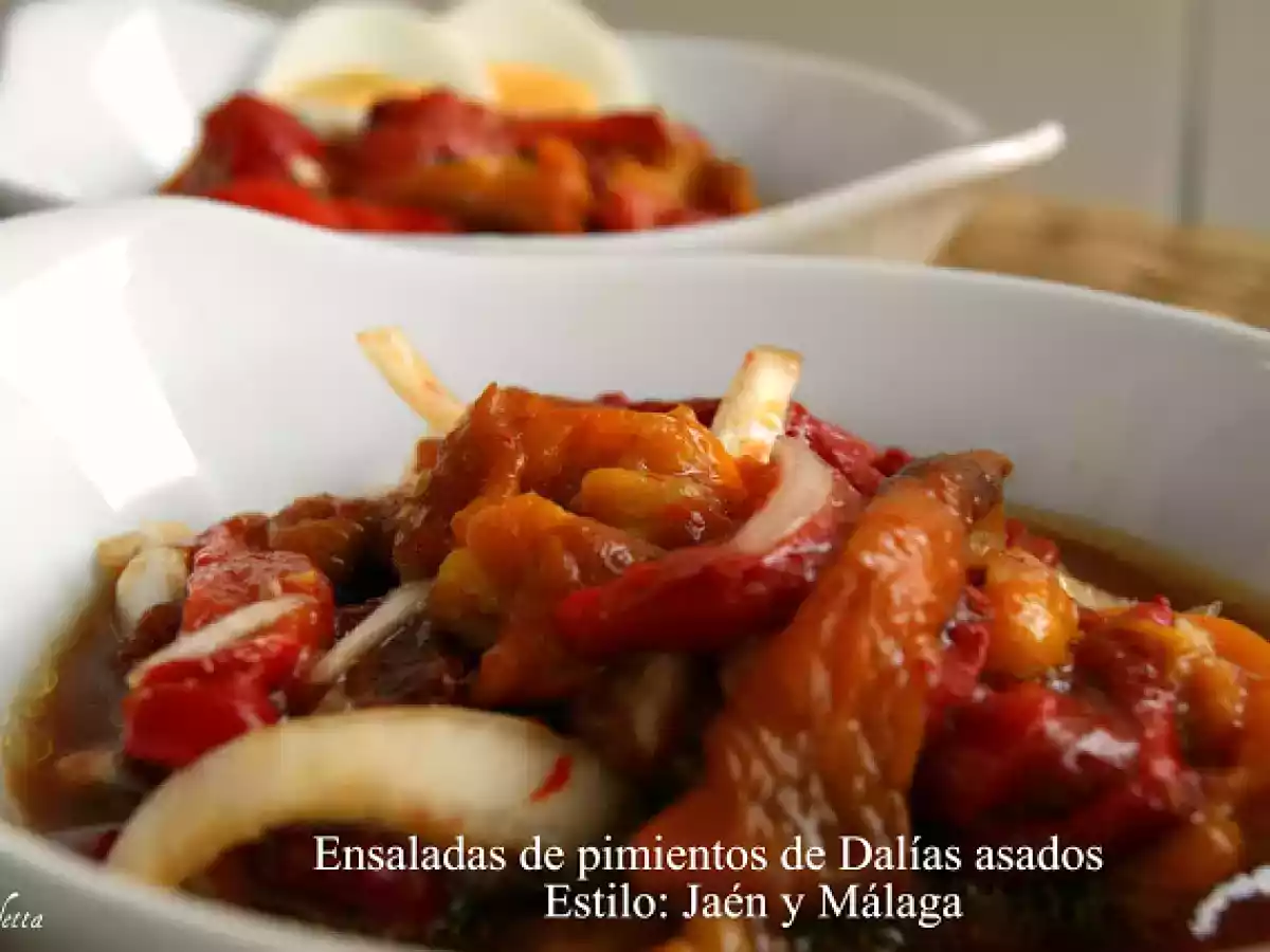 Ensalada de pimientos de Dalías asados, estilo Jaén y Málaga