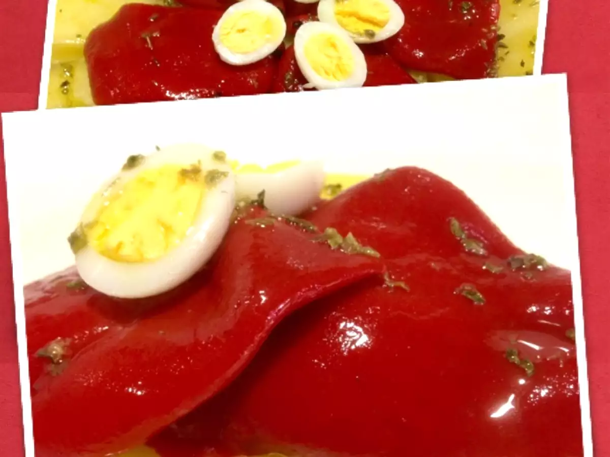 ENSALADA DE PIMIENTOS DE PIQUILLO, PATATA Y HUEVOS DE CODORNIZ