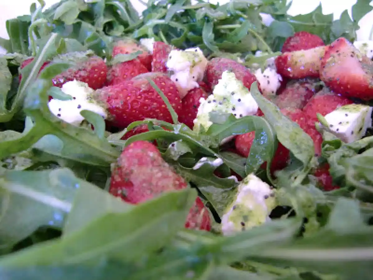 Ensalada de rúcula y fresas - foto 3