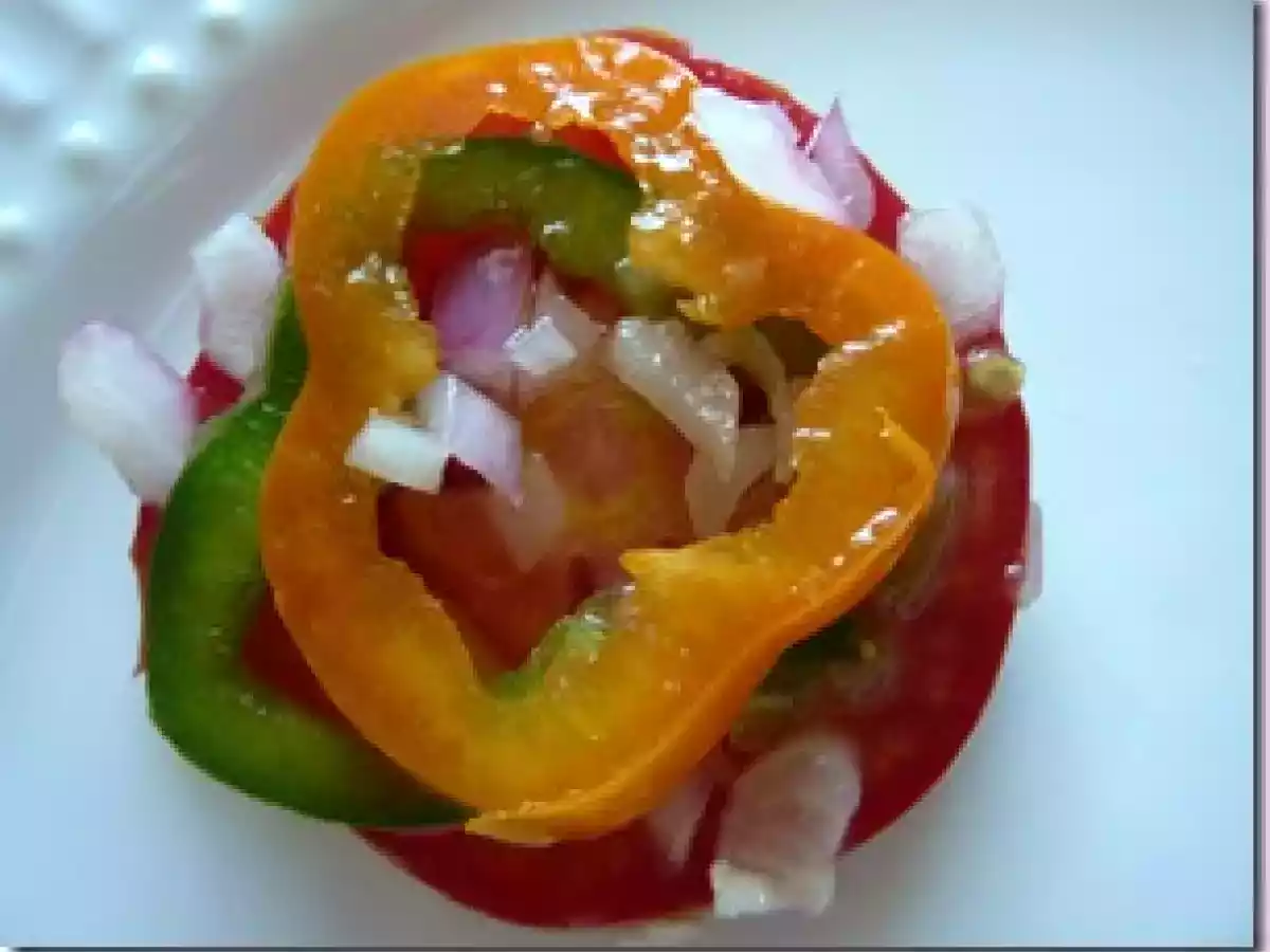 Ensalada de tomate y pimiento - foto 2