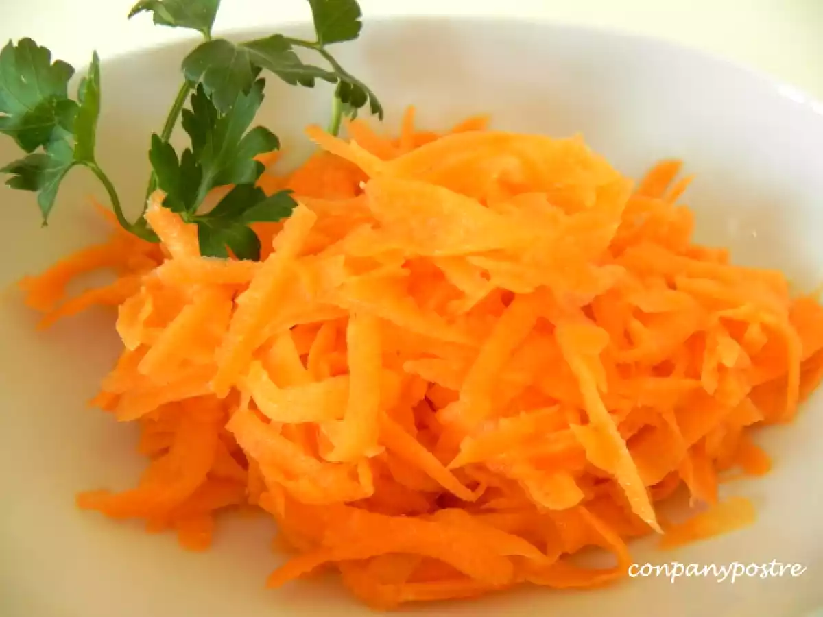 Ensalada de zanahorias y naranja
