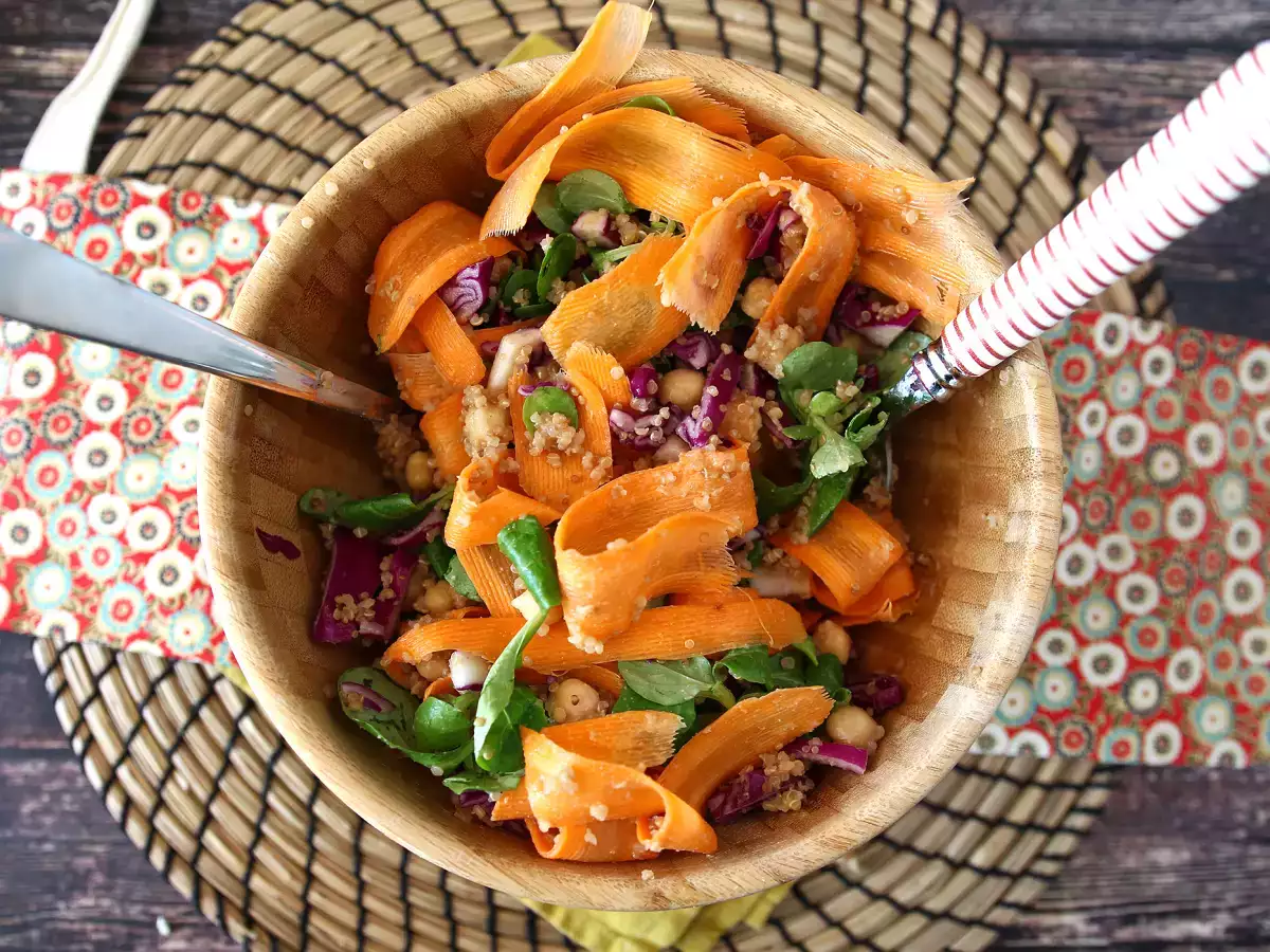 Ensalada en bote vegetariana, el táper más fácil y cómodo - foto 6