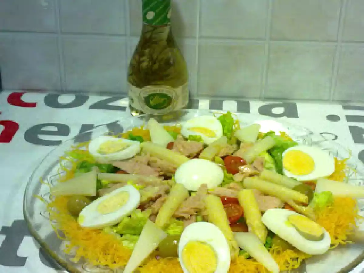 Ensalada festiva con toque de vinagre al romero y espliego - foto 2