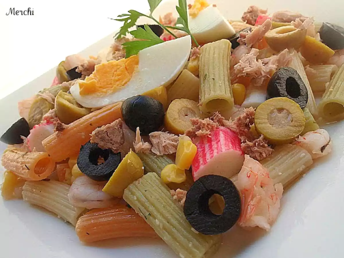 Ensalada fría de macarrones tricolor - foto 3