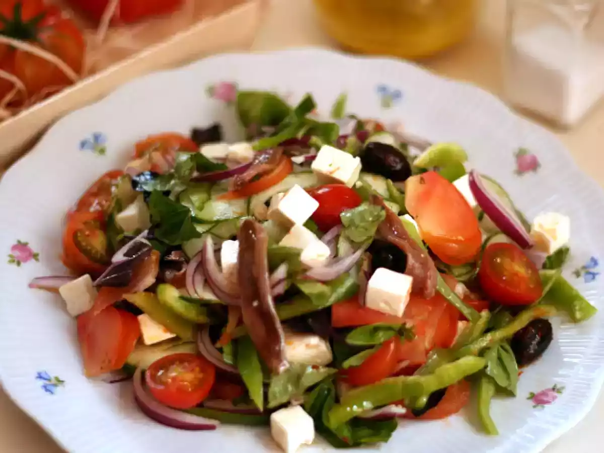 Ensalada griega con queso feta - foto 2