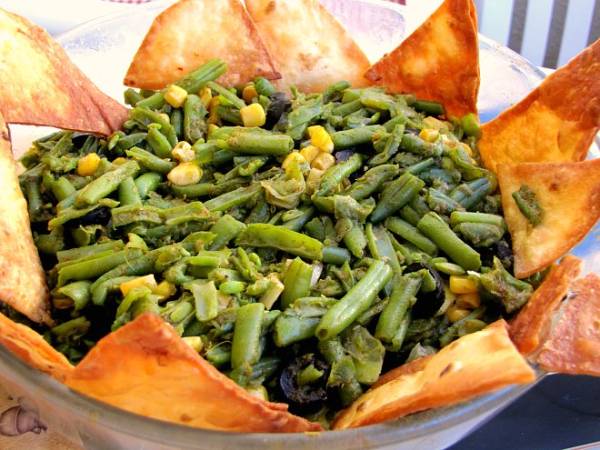 Ensalada mejicana con aceitunas negras