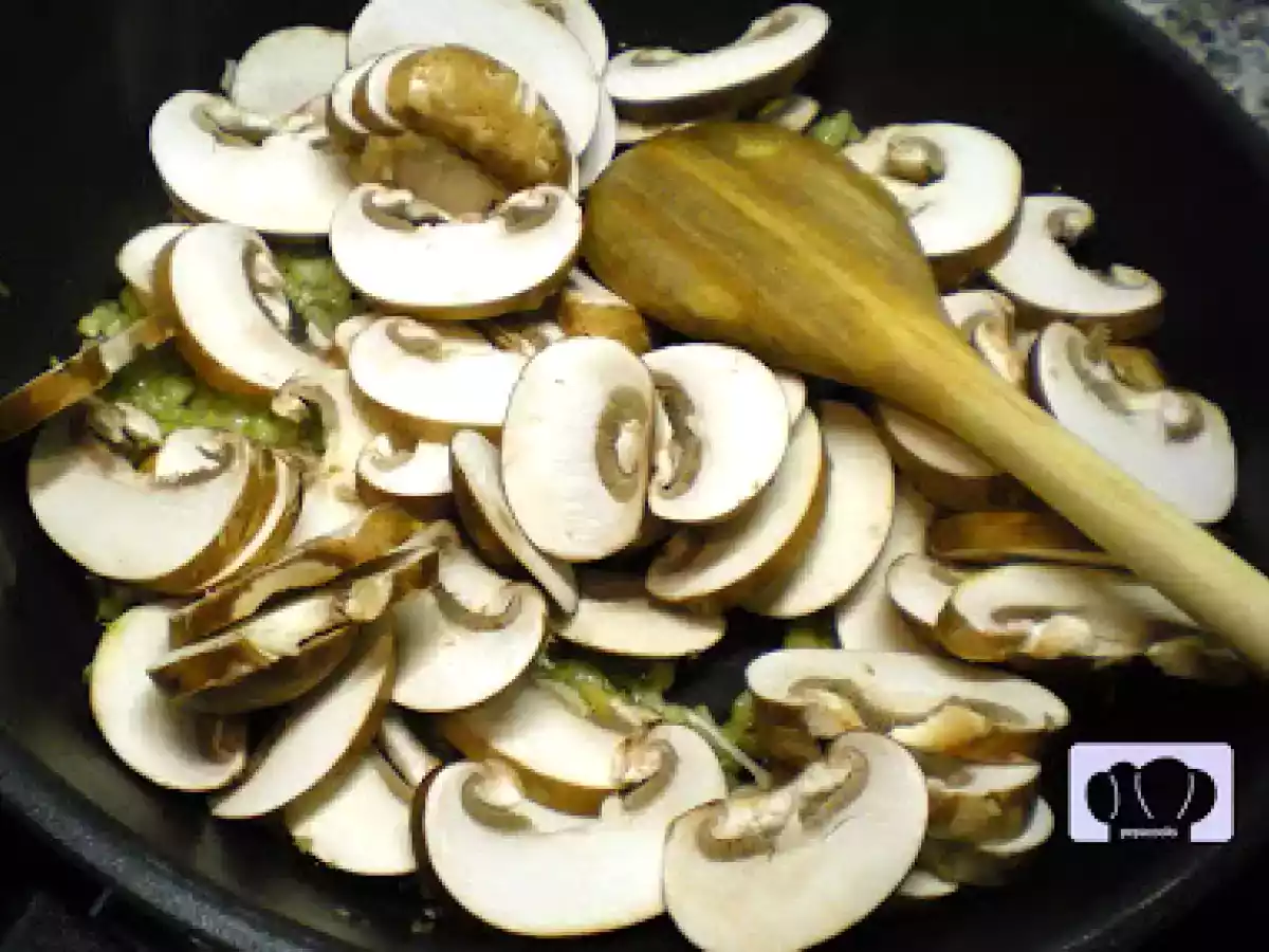 Ensalada templada con queso fresco y portobellos. Receta - foto 3