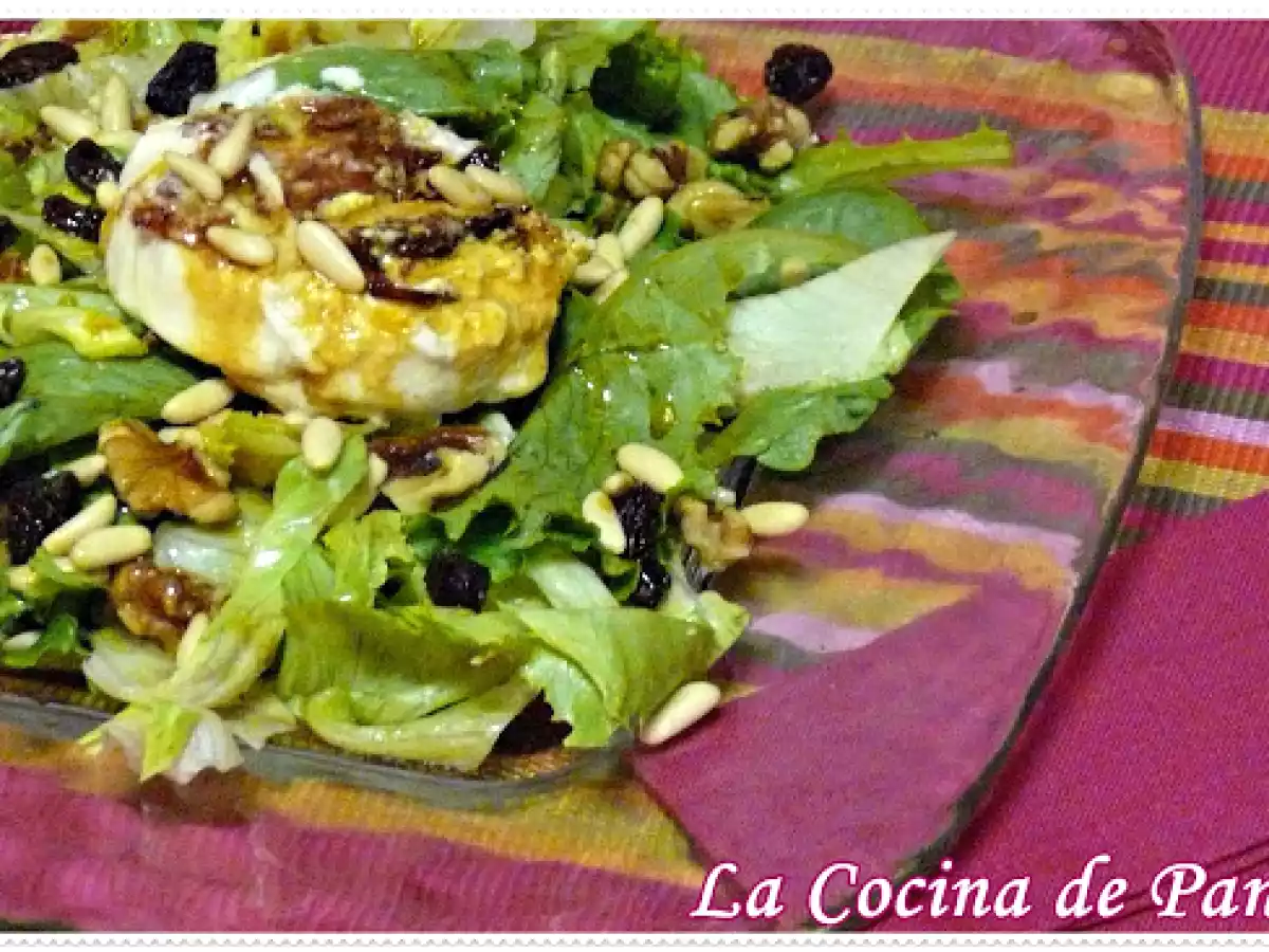 Ensalada templada con rulo de cabra y frutos secos - foto 3