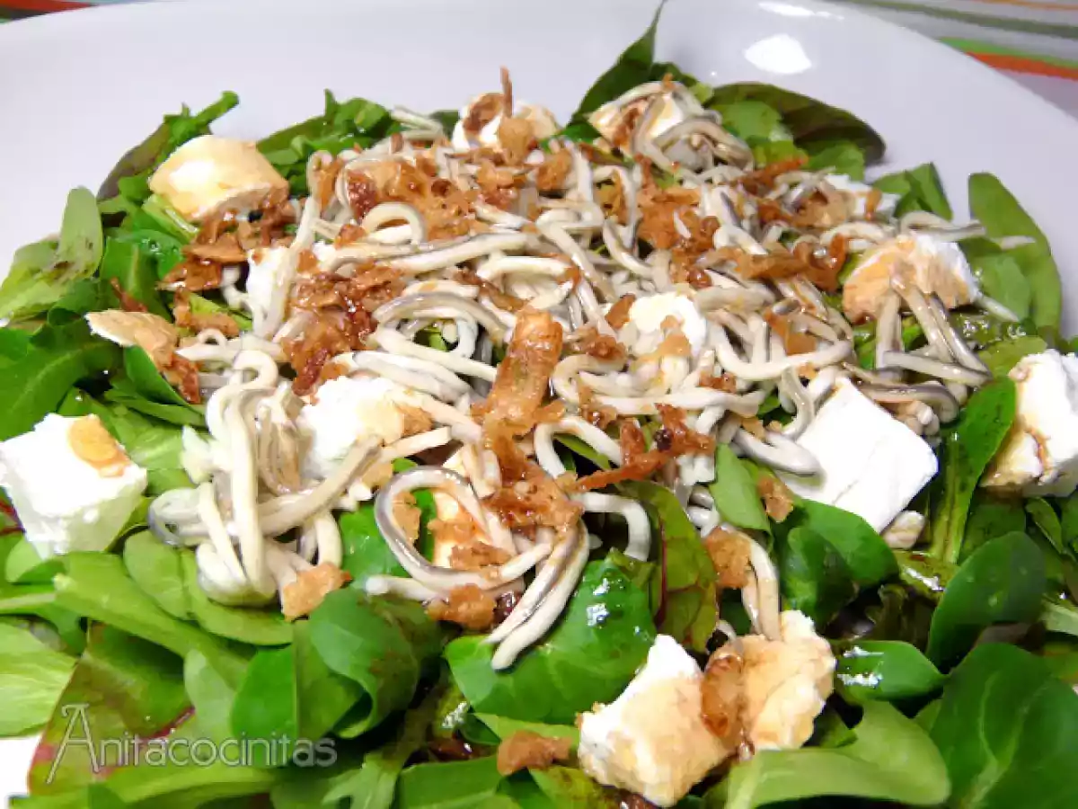 Ensalada templada de gulas y queso de cabra - foto 2