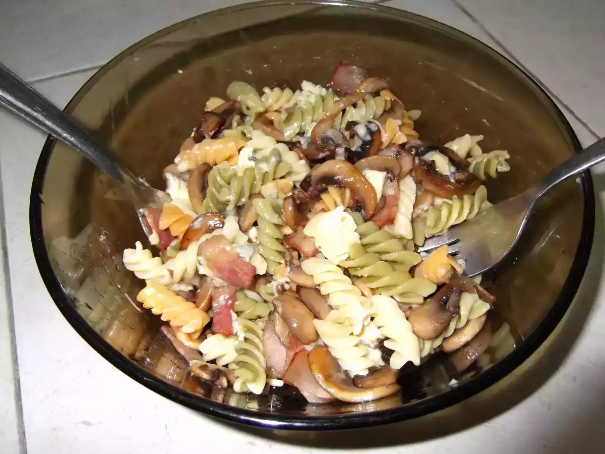 ENSALADA TEMPLADA DE PASTA