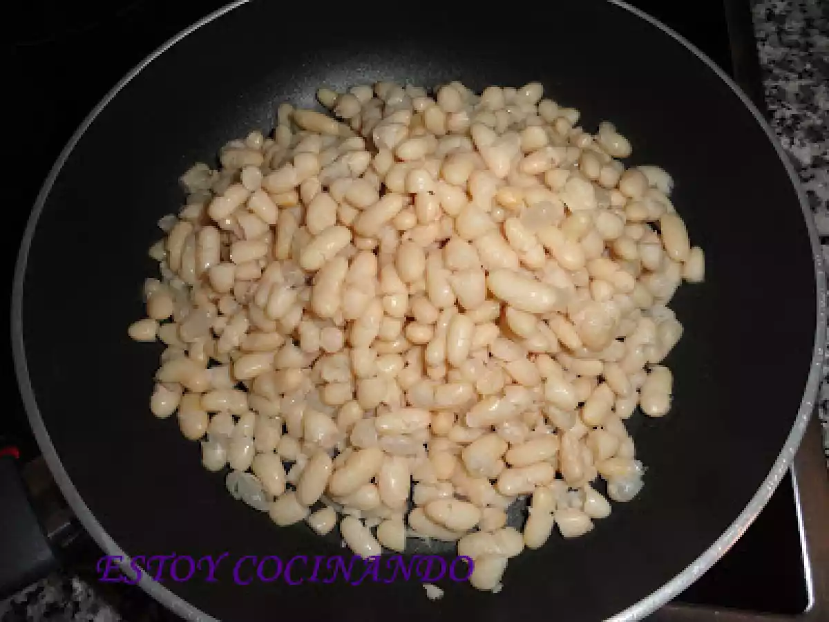 Ensalada tibia de alubias aliñás - foto 3