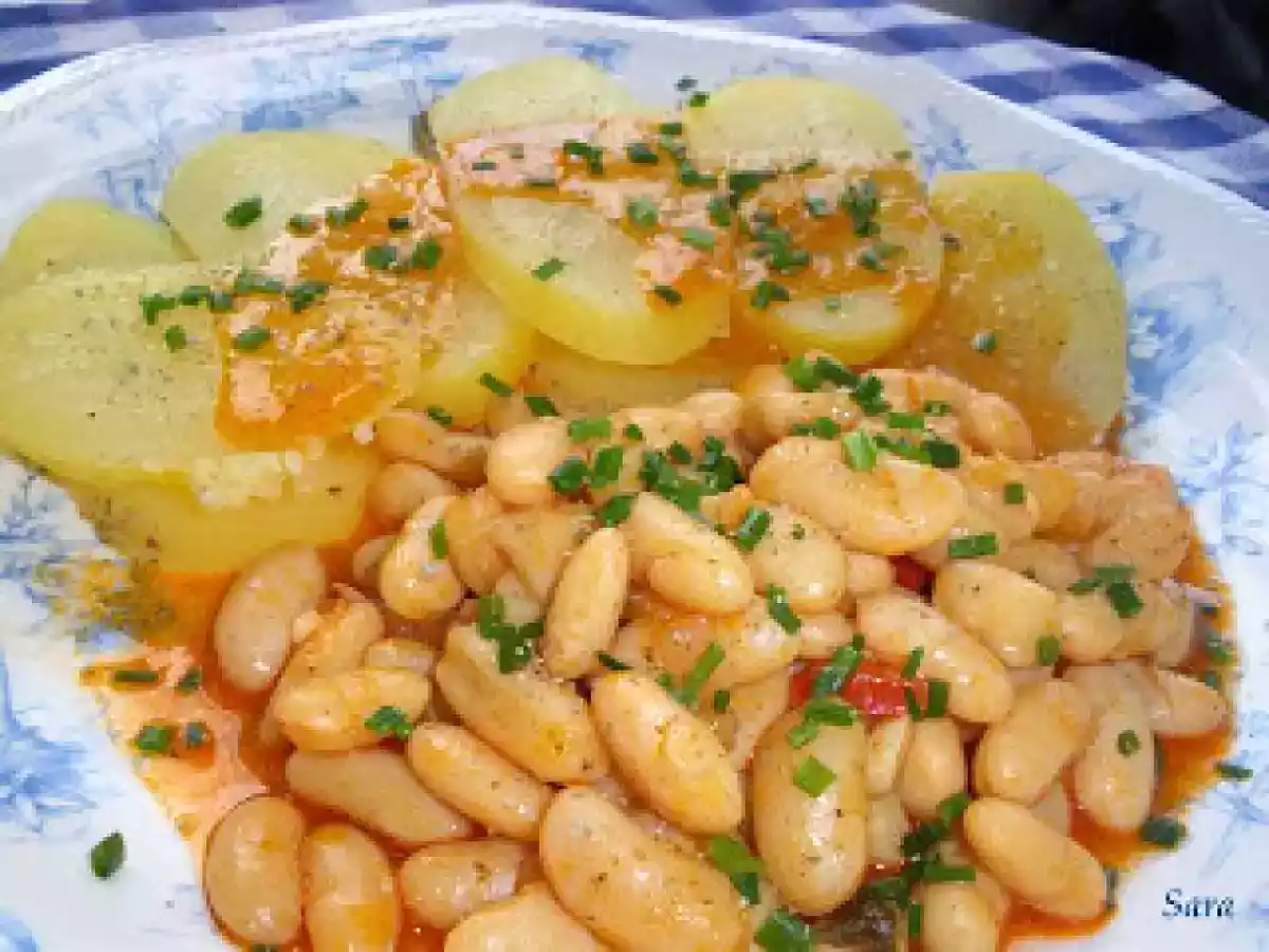 Ensalada tibia de alubias blancas en salsa marinera