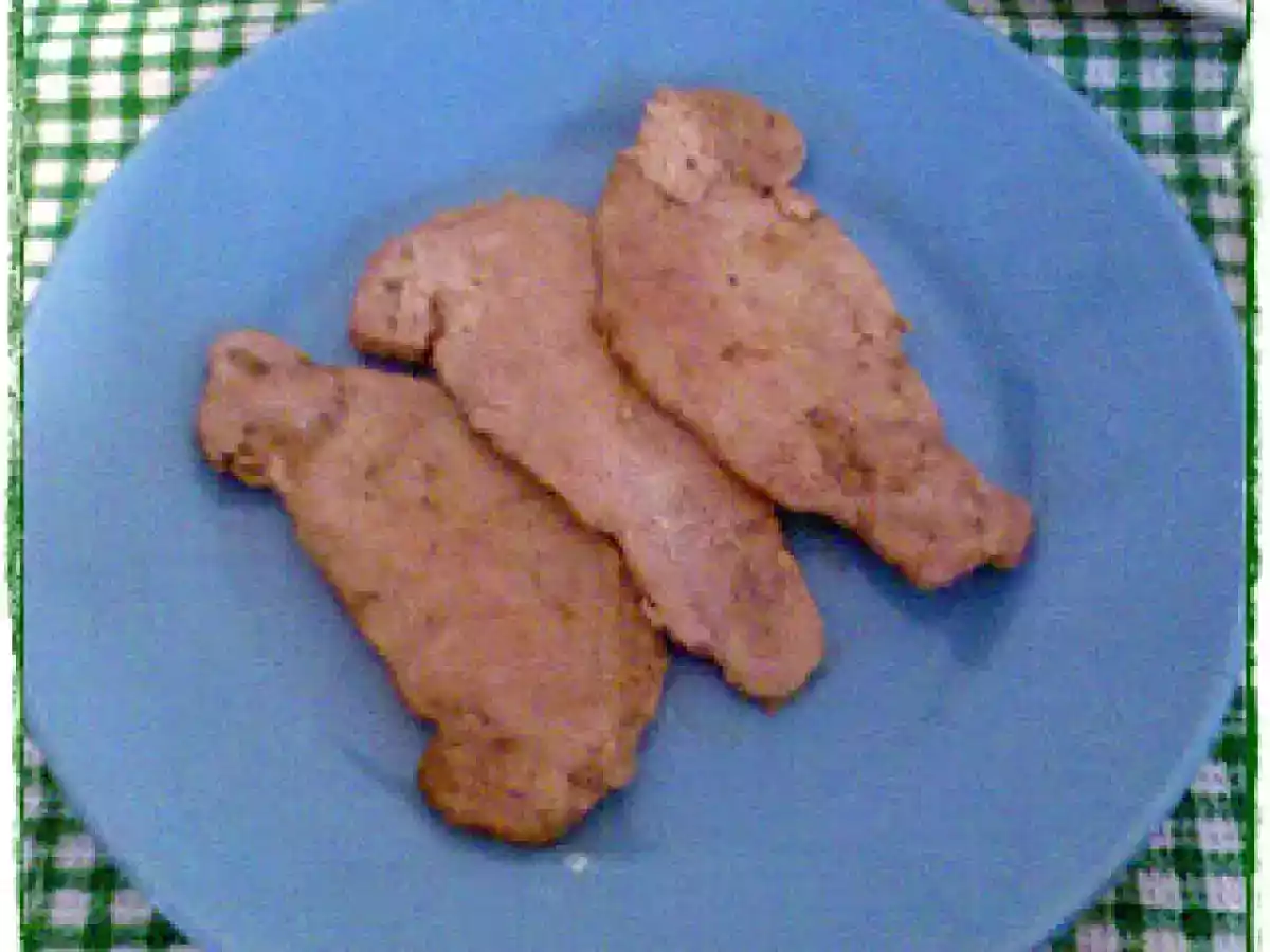 ESCALOPINES DE LOMO AL AJO Y PEREJIL