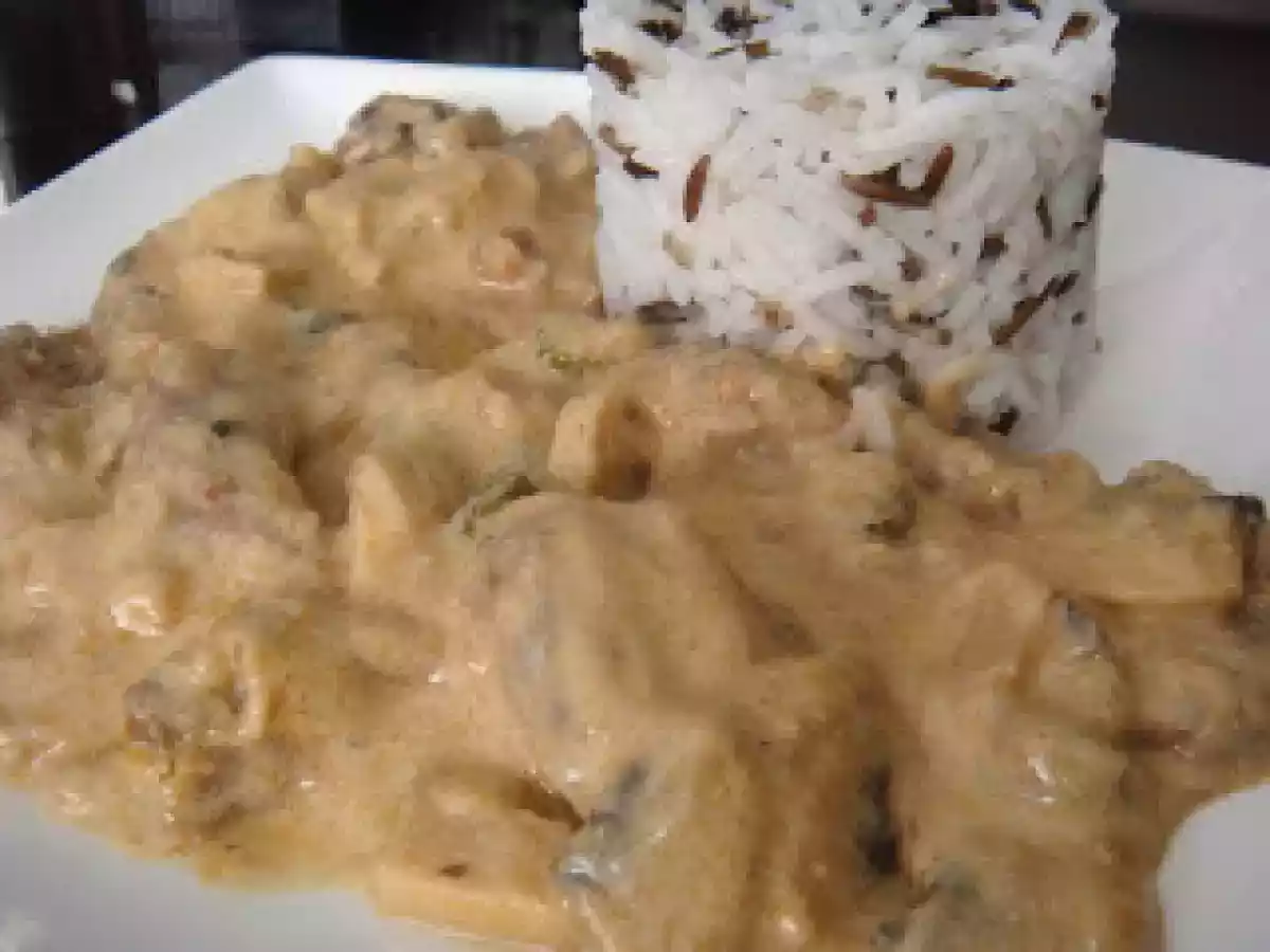 Escalopines de Ternera Strogonoff