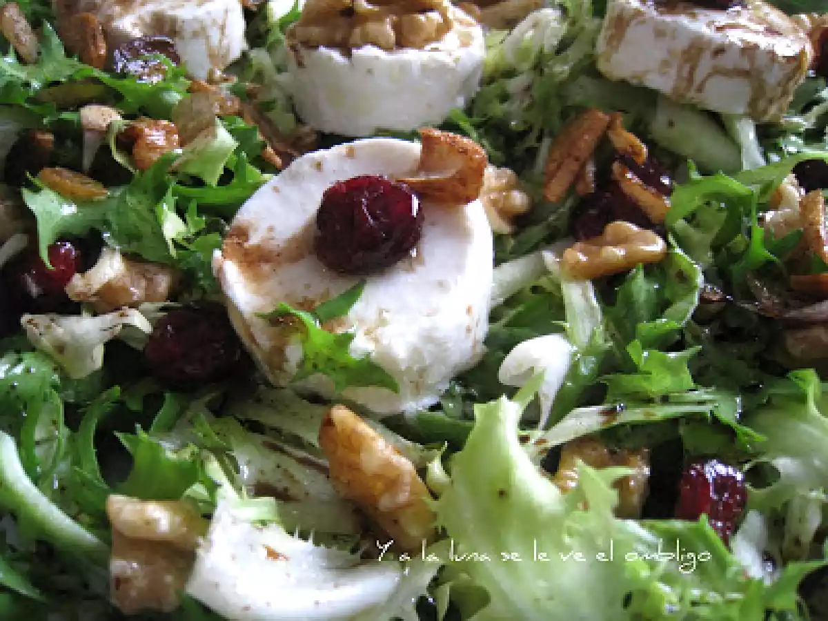 Escarola con arándanos