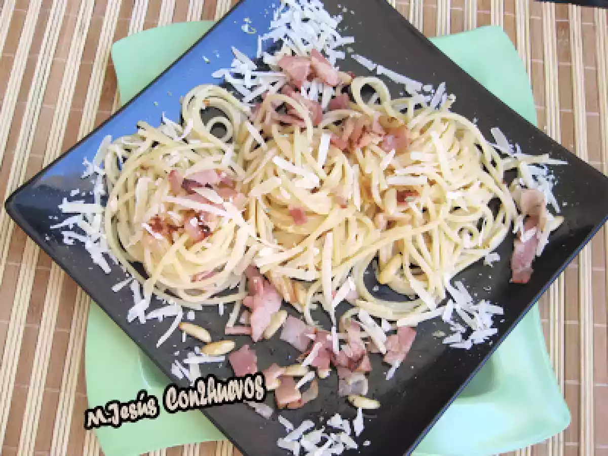 ESPAGUETIS A LA CARBONARA