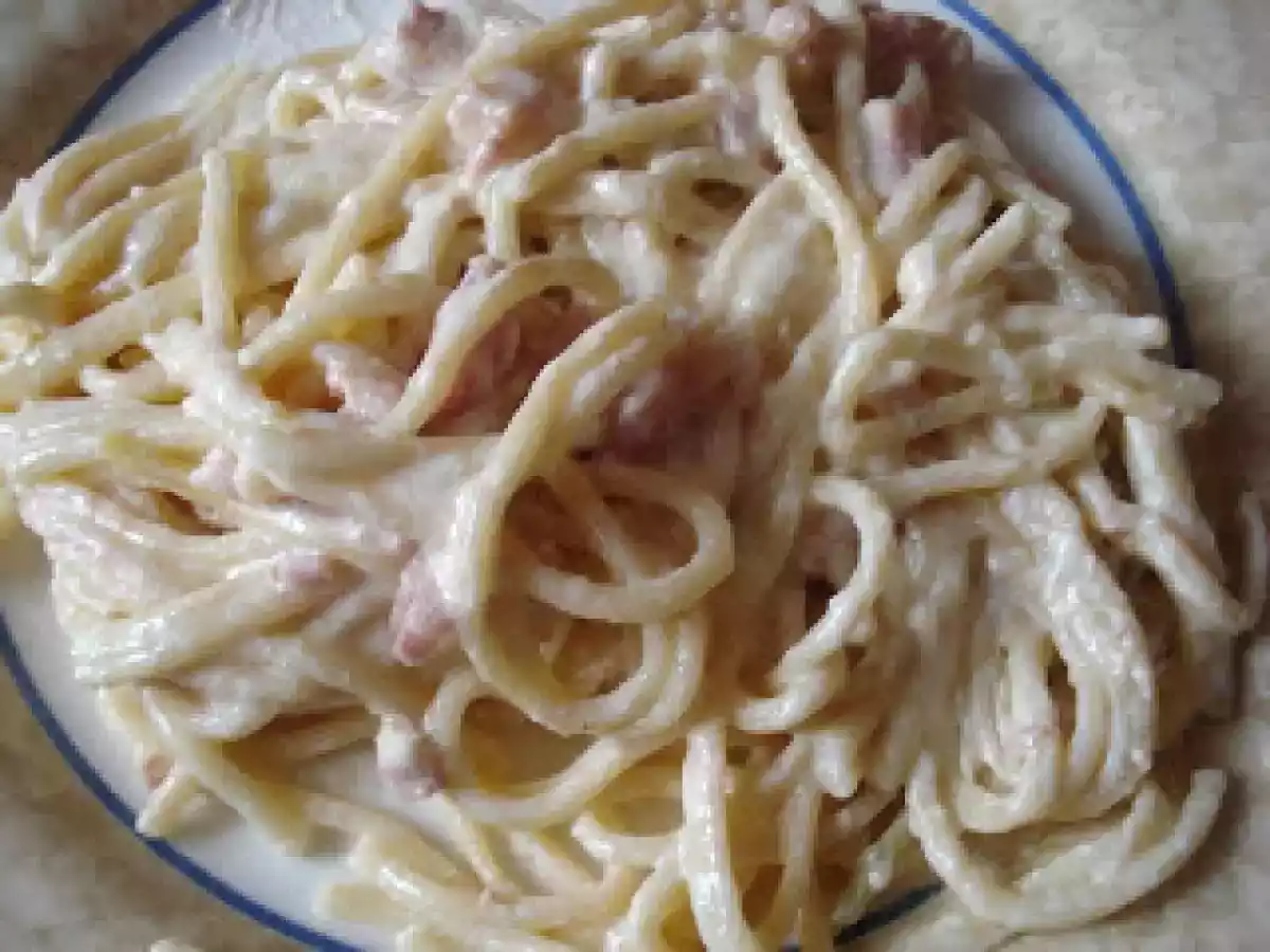 ESPAGUETIS A LA CARBONARA (FUSSION COOK)