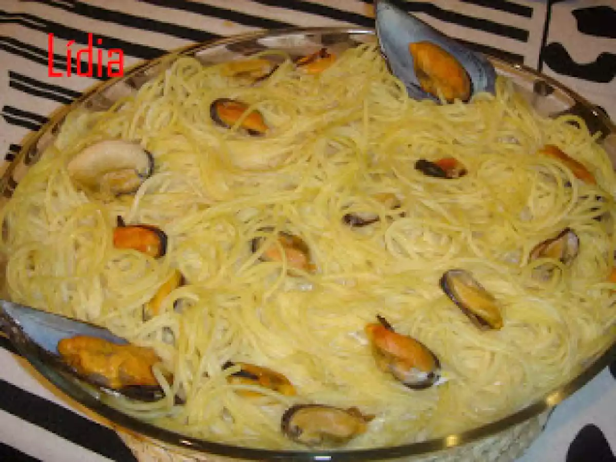 ESPAGUETIS A LA CREMA DE MEJILLONES