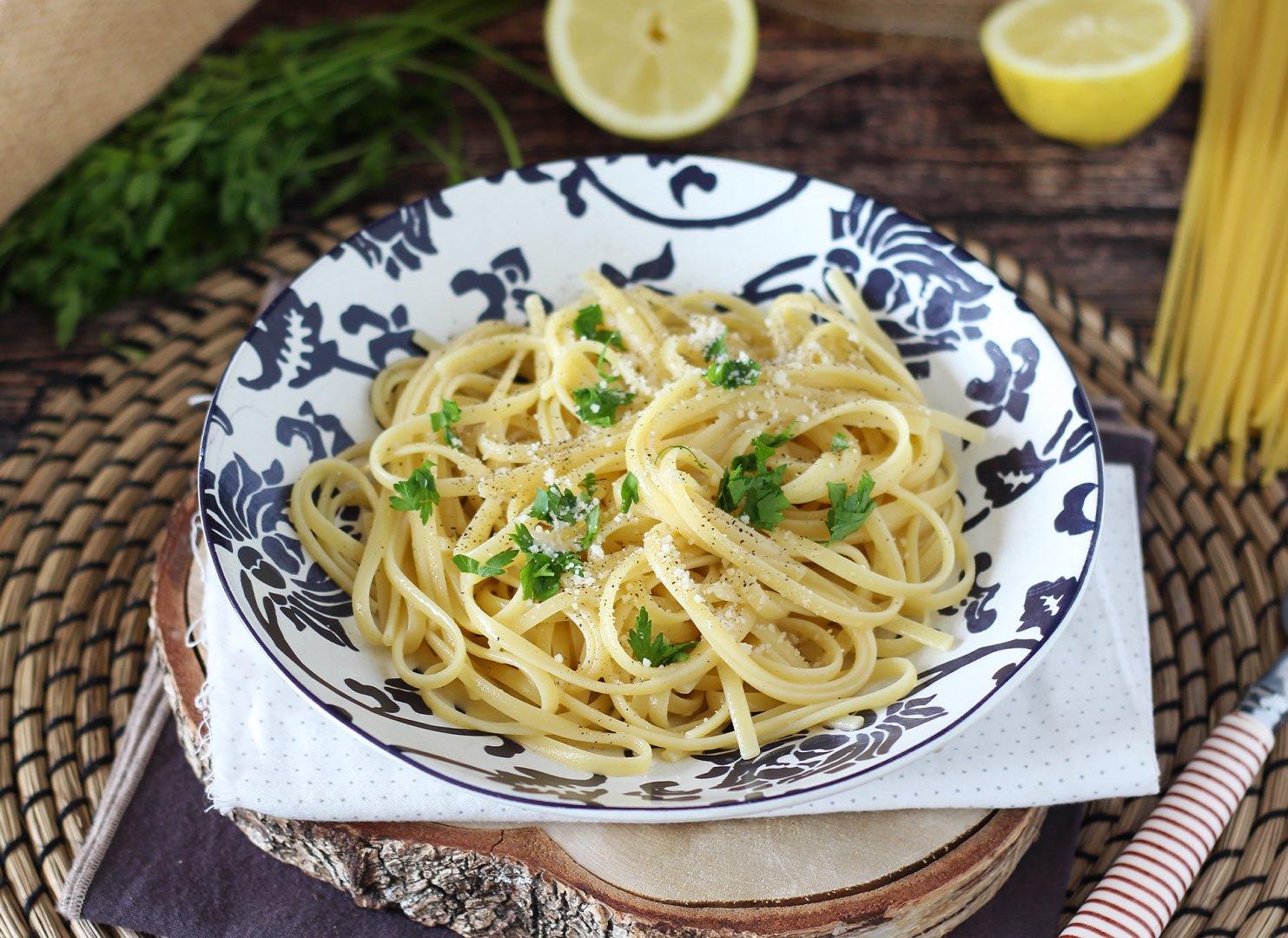 Espaguetis al limón, la verdadera receta italiana de la pasta al limone