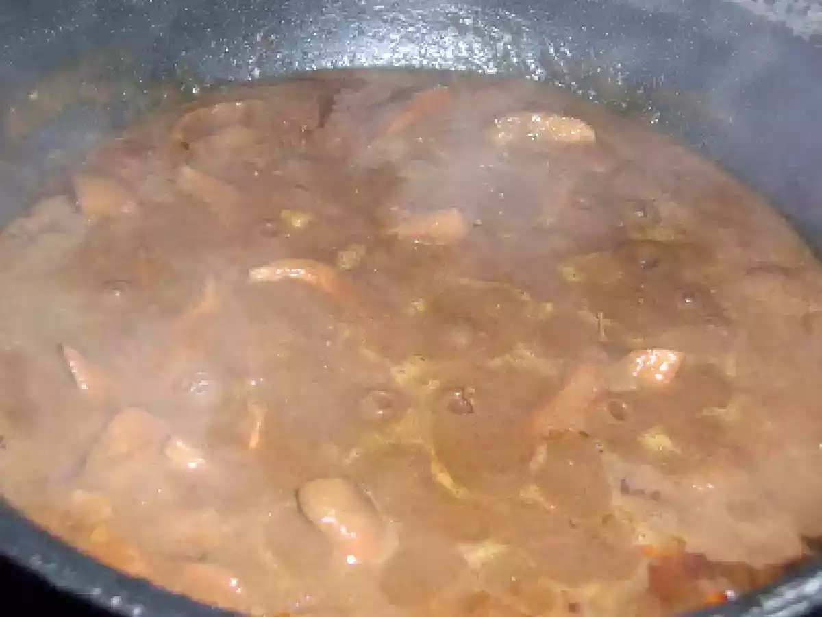 Espaguetis all'aglio e peperonccino con niscalos y salsa al vino - foto 4