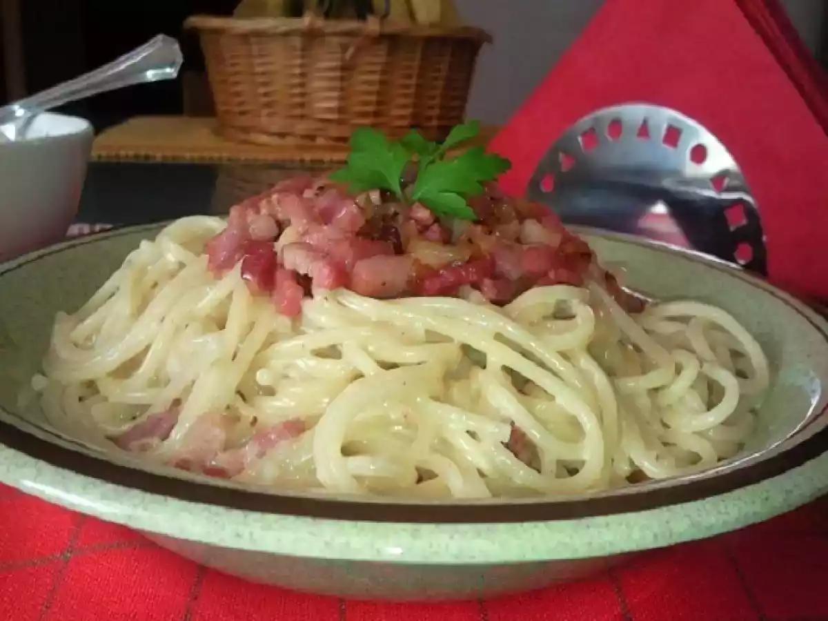 Espaguetis carbonara