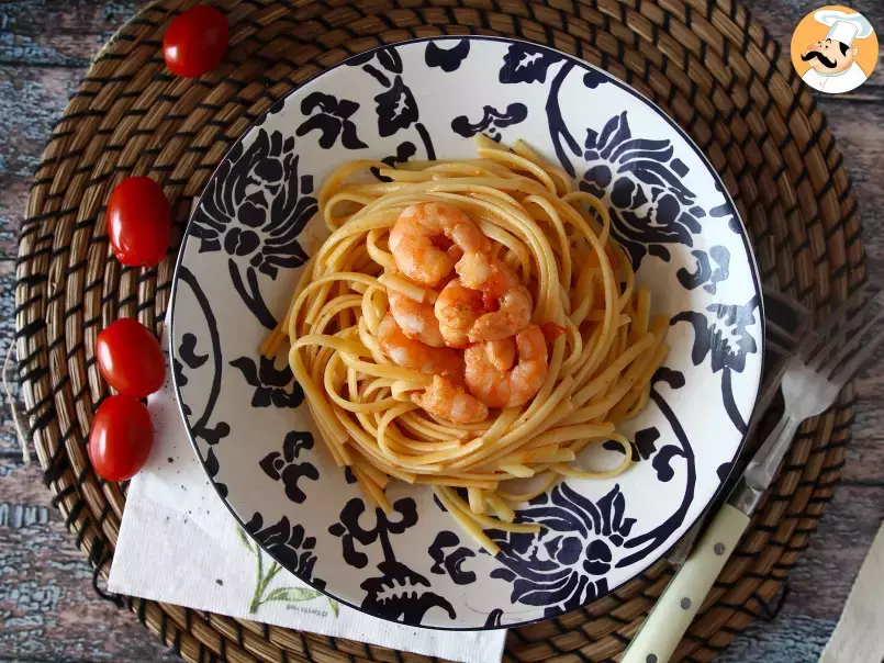 Espaguetis con gambas y tomates cherry, una receta rápida y sabrosa para el día a día - foto 2