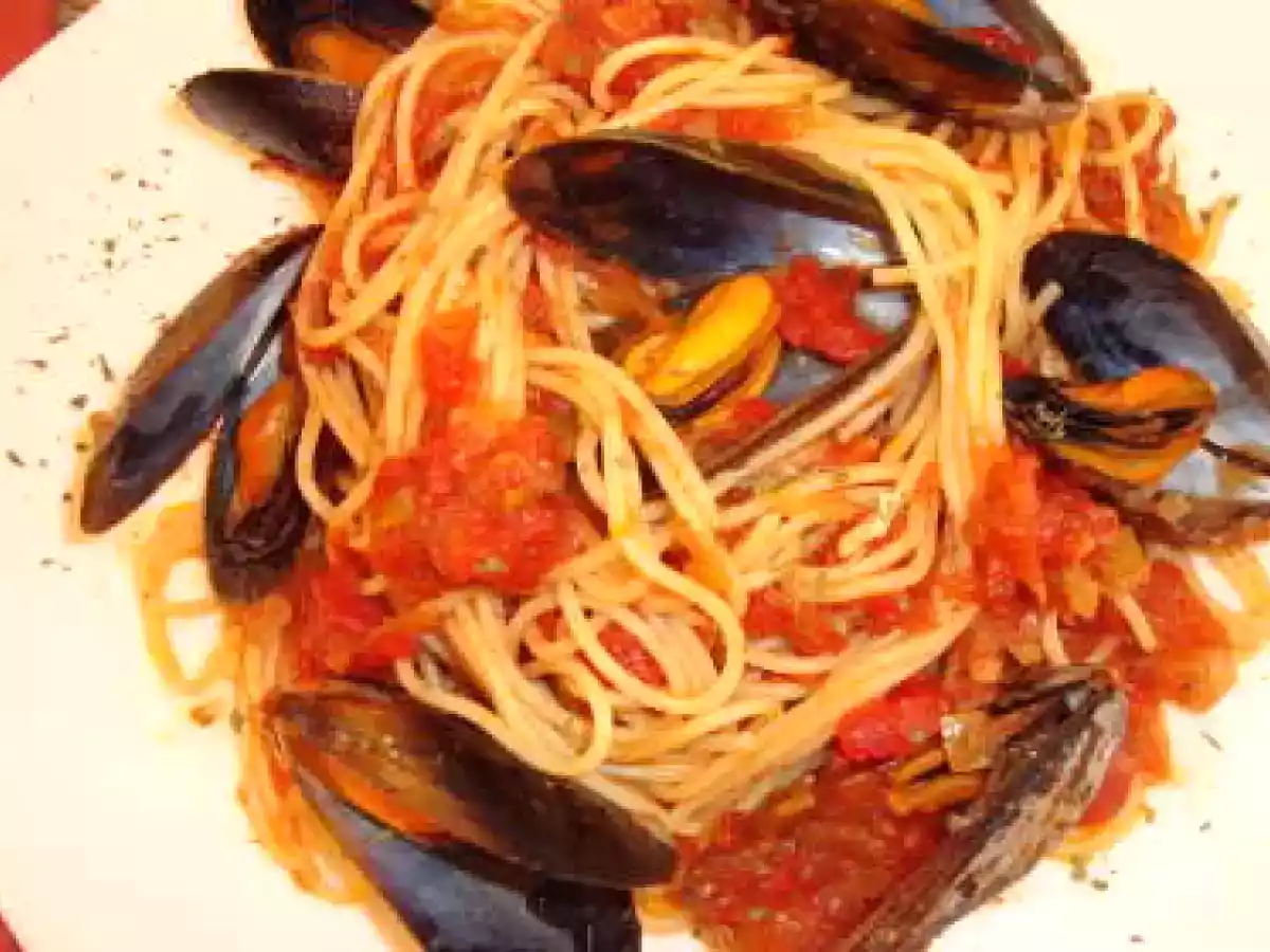 Espaguetis con mejillones - foto 2