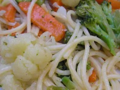 Espaguetis con verduras para microondas
