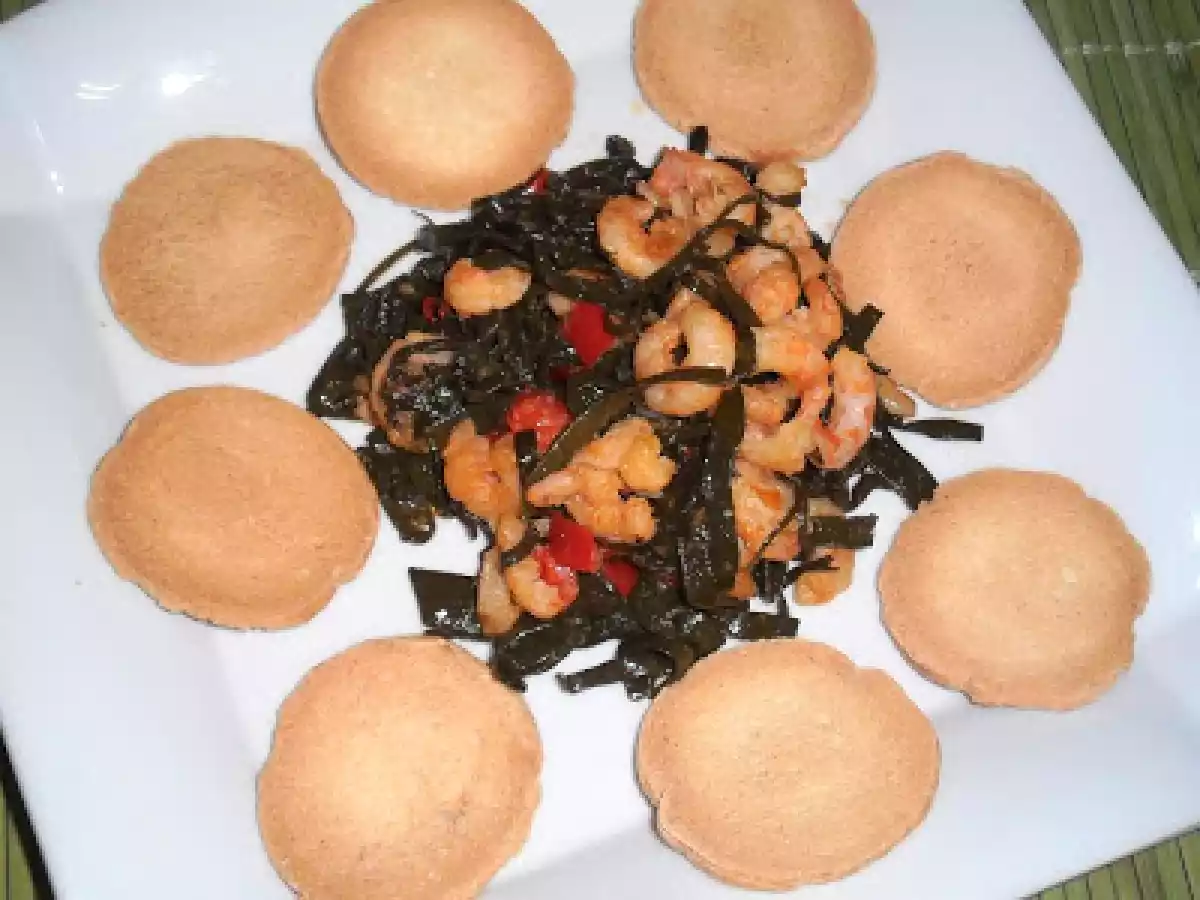 ESPAGUETIS DE MAR AL AJILLO. El desconcertante mundo de las algas.