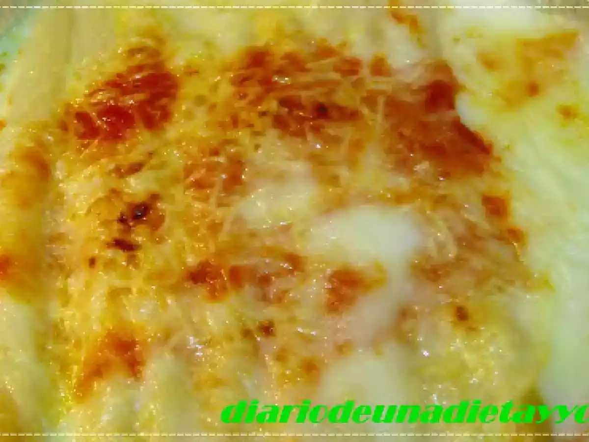 ESPÁRRAGOS CON BECHAMEL LIGHT