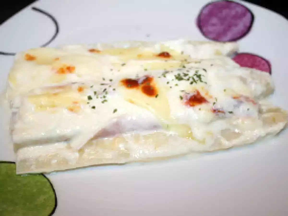 Esparragos relleno de jamon de pavo y bechamel de dieta - foto 2