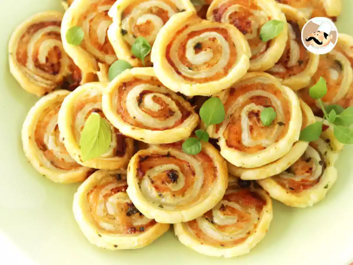 Espirales de hojaldre con salmón