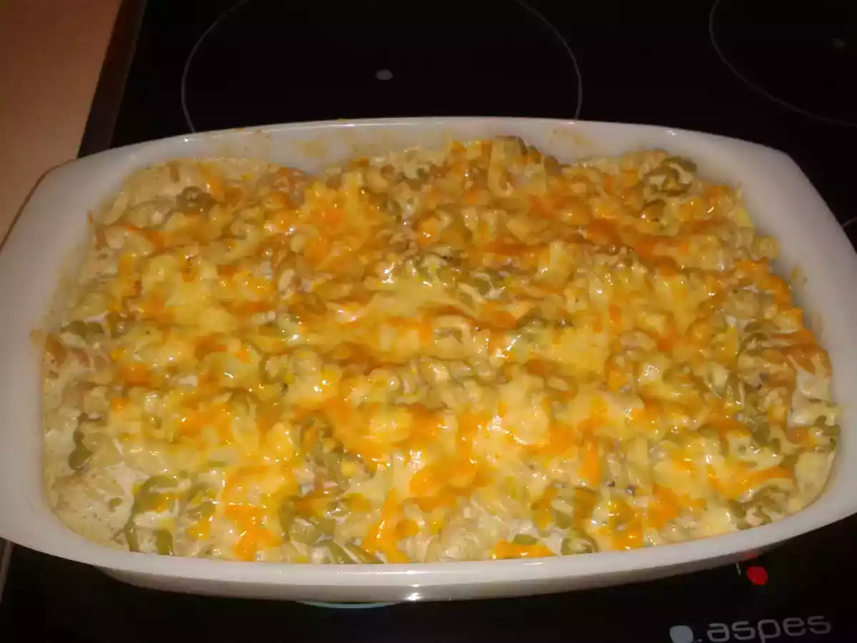 Espirales gratinadas con salsa de champiñones