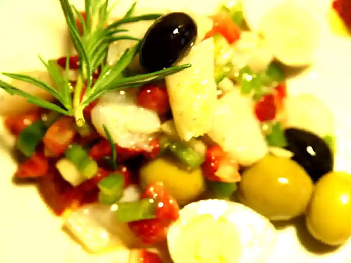 Esqueixada de bacalao y fresas