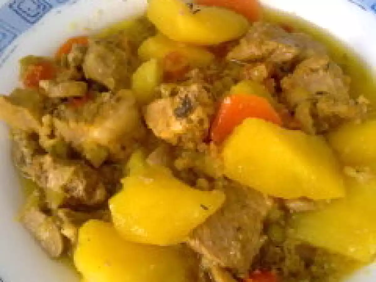 ESTOFADO DE CERDO CON PATATAS