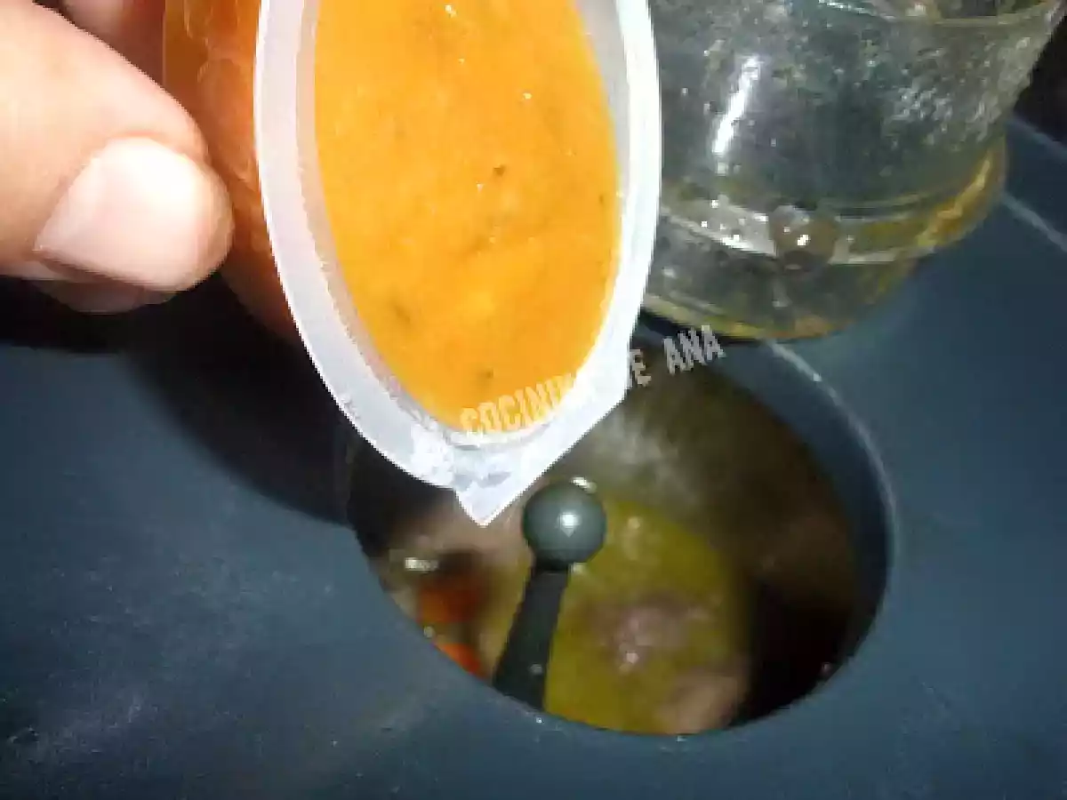 Estofado de patatas con carne - foto 2