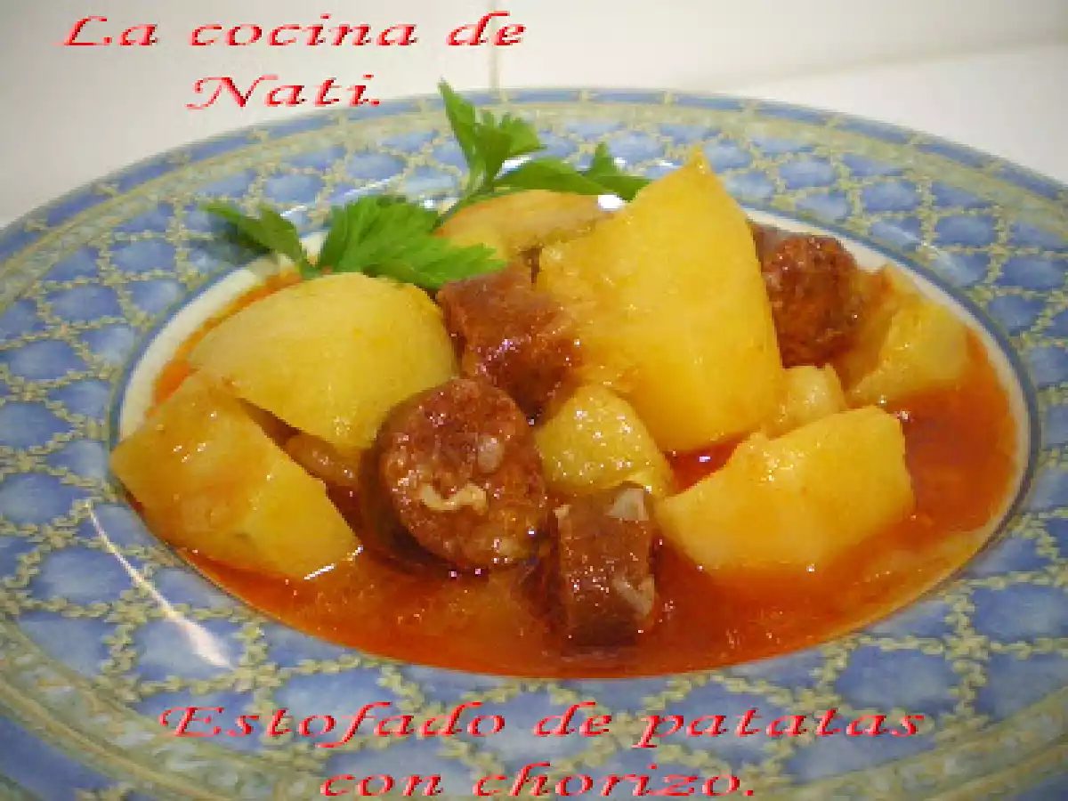 ESTOFADO DE PATATAS CON CHORIZO. - foto 2