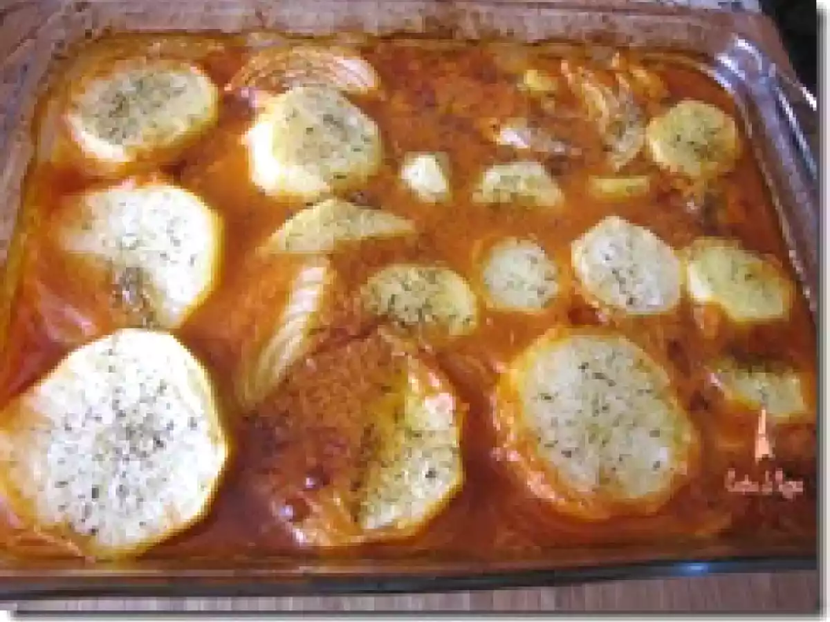 ESTOFADO DE POLLO CON CAPA DE PATATA - foto 2