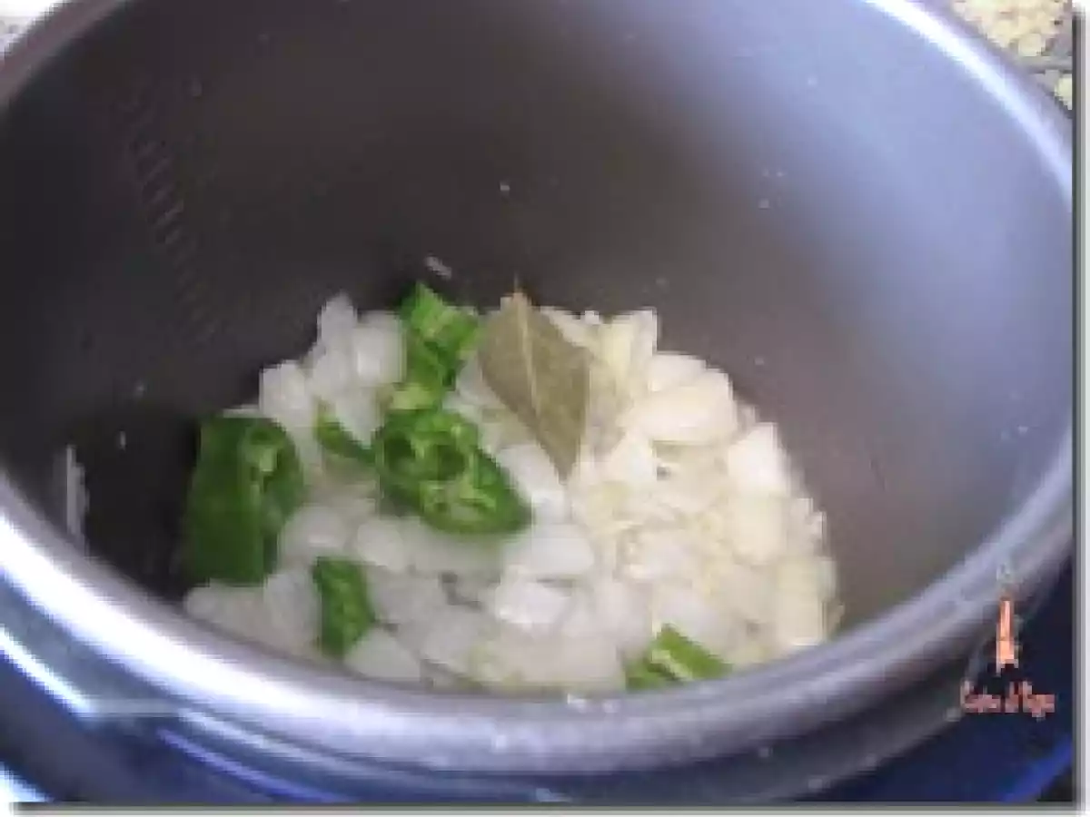 ESTOFADO DE POLLO CON CAPA DE PATATA - foto 3